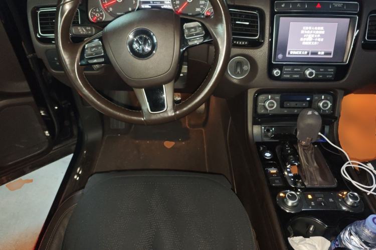 Used Volkswagen Touareg 2017 3.0 TSI Touareg Edition Steering Wheel