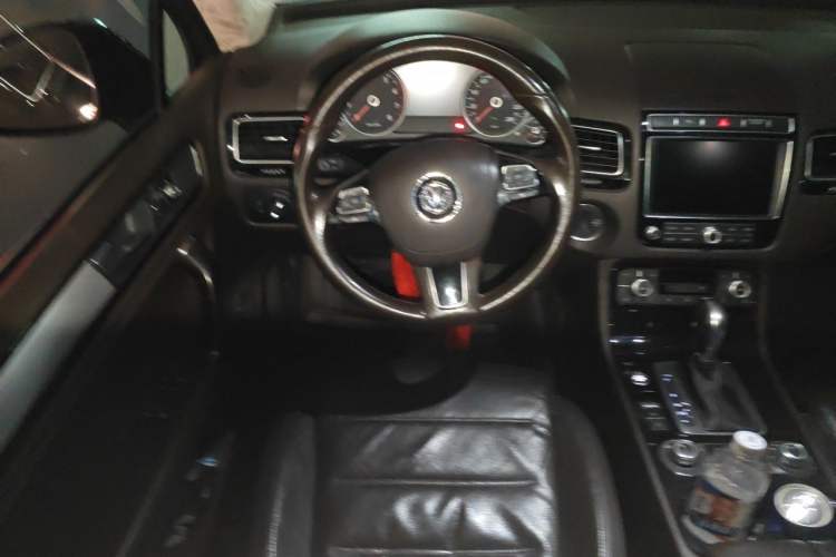 Used Volkswagen Touareg 2017 3.0 TSI Touareg Edition Steering Wheel