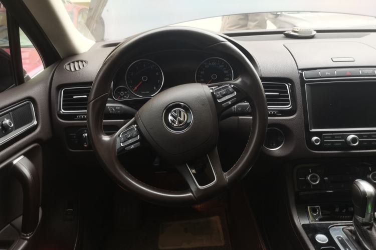 Used Volkswagen Touareg 2017 3.0 TSI Touareg Edition Steering Wheel