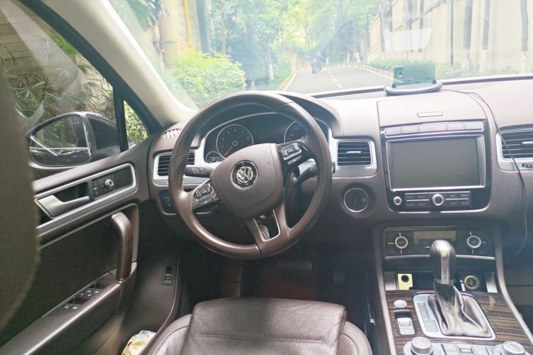 Used Volkswagen Touareg 2017 3.0 TSI Touareg Edition Steering Wheel