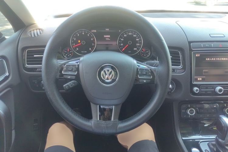 Used Volkswagen Touareg 2017 3.0 TSI Touareg Edition Steering Wheel
