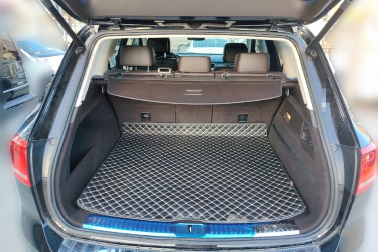 Used Volkswagen Touareg 2017 3.0 TSI Yuyue Model Trunk