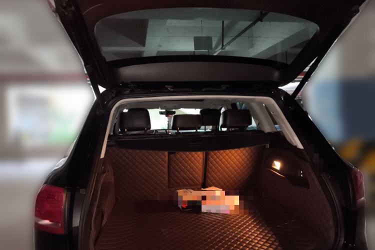 Used Volkswagen Touareg 2017 3.0 TSI Touareg Edition Trunk