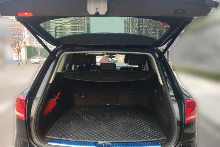 Used Volkswagen Touareg 2017 3.0 TSI Touareg Edition Trunk