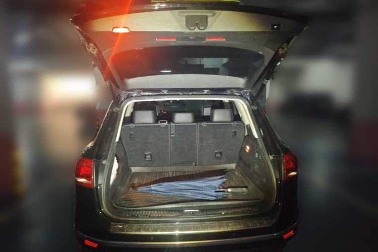 Used Volkswagen Touareg 2017 3.0 TSI Touareg Edition Trunk