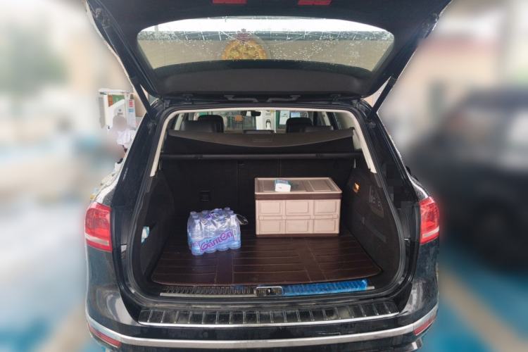 Used Volkswagen Touareg 2017 3.0 TSI Touareg Edition Trunk