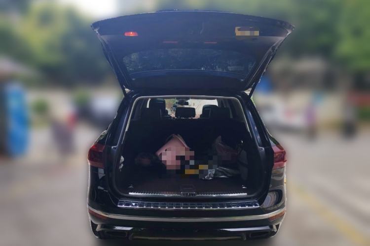 Used Volkswagen Touareg 2017 3.0 TSI Yuyue Model Trunk