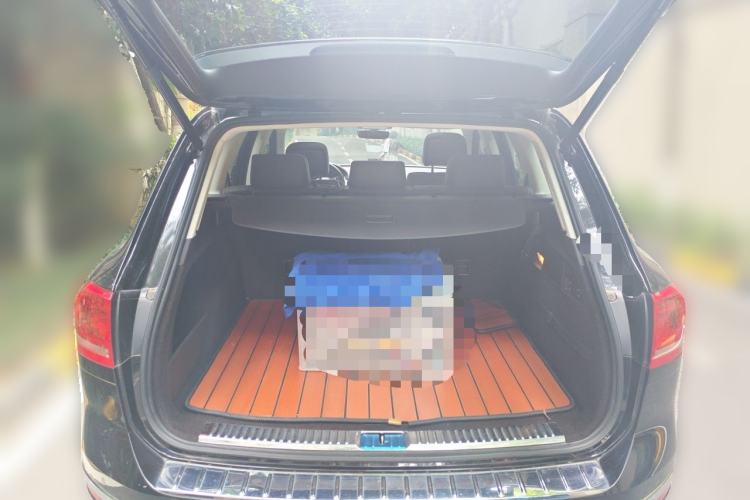 Used Volkswagen Touareg 2017 3.0 TSI Touareg Edition Trunk