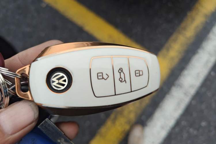 Used Volkswagen Touareg 2017 3.0 TSI Touareg Edition Vehicle Key
