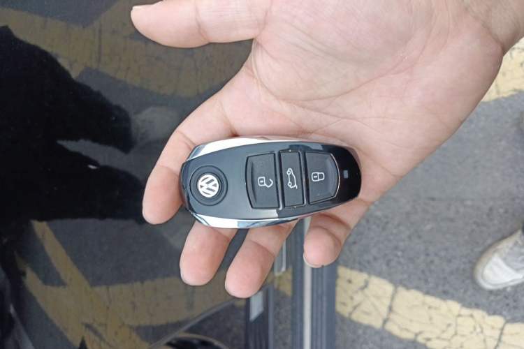 Used Volkswagen Touareg 2017 3.0 TSI Touareg Edition Vehicle Key