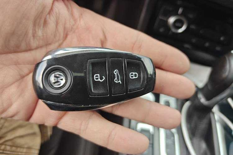 Used Volkswagen Touareg 2017 3.0 TSI Touareg Edition Vehicle Key