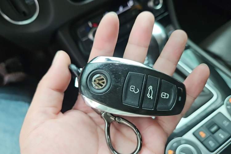 Used Volkswagen Touareg 2017 3.0 TSI Touareg Edition Vehicle Key