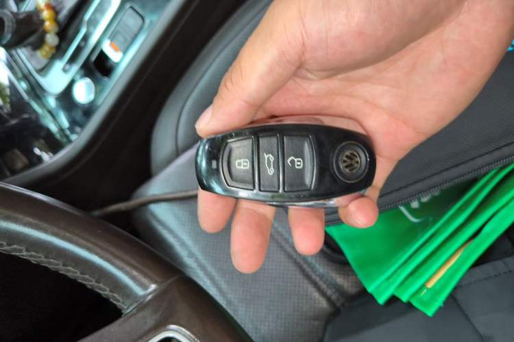 Used Volkswagen Touareg 2017 3.0 TSI Touareg Edition Vehicle Key