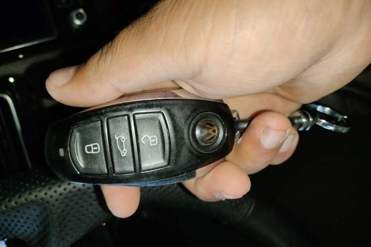 Used Volkswagen Touareg 2017 3.0 TSI Touareg Edition Vehicle Key