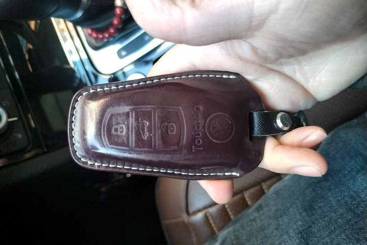 Used Volkswagen Touareg 2017 3.0 TSI Touareg Model Vehicle Key