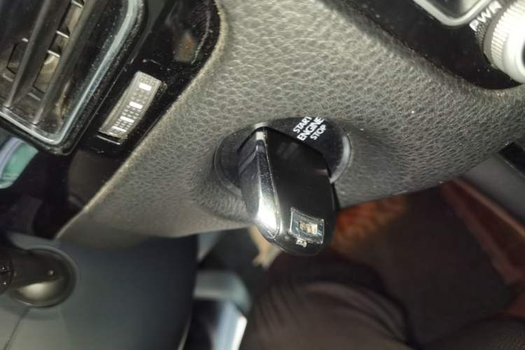 Used Volkswagen Touareg 2017 3.0 TSI Touareg Model Vehicle Key