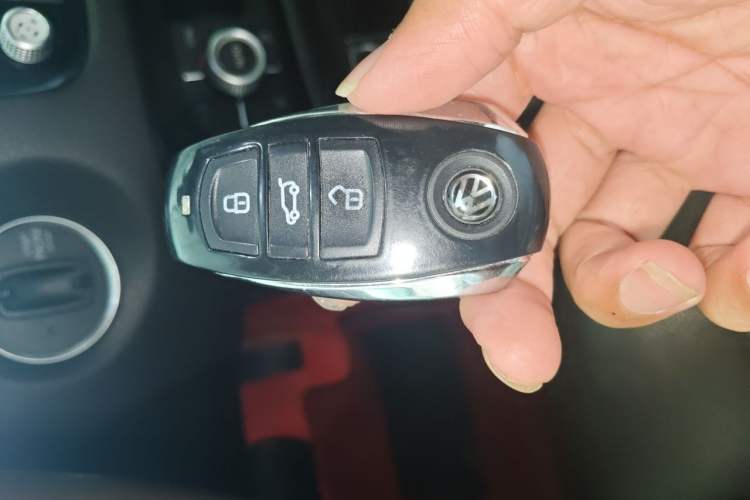 Used Volkswagen Touareg 2017 3.0 TSI Touareg Model Vehicle Key