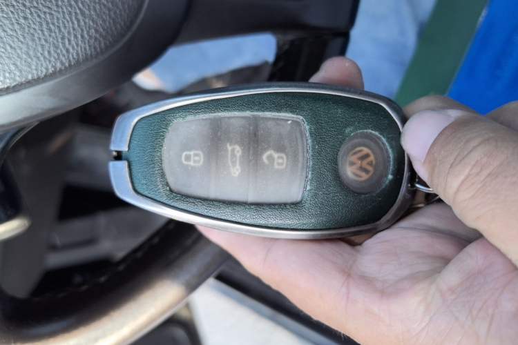 Used Volkswagen Touareg 2017 3.0 TSI Touareg Edition Vehicle Key