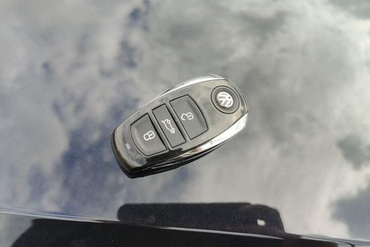 Used Volkswagen Touareg 2017 3.0 TSI Touareg Edition Vehicle Key