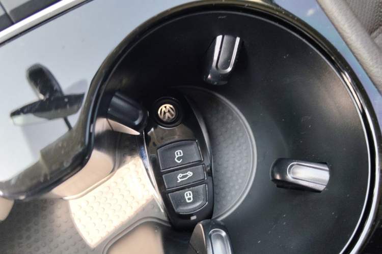 Used Volkswagen Touareg 2017 3.0 TSI Yuyue Model Vehicle Key