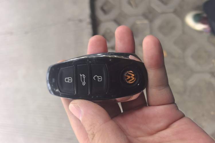 Used Volkswagen Touareg 2017 3.0 TSI Touareg Edition Vehicle Key