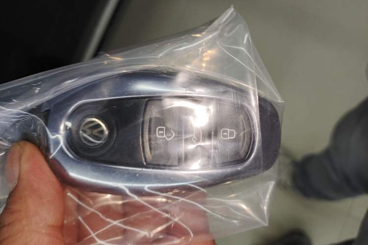 Used Volkswagen Touareg 2017 3.0 TSI Touareg Edition Vehicle Key