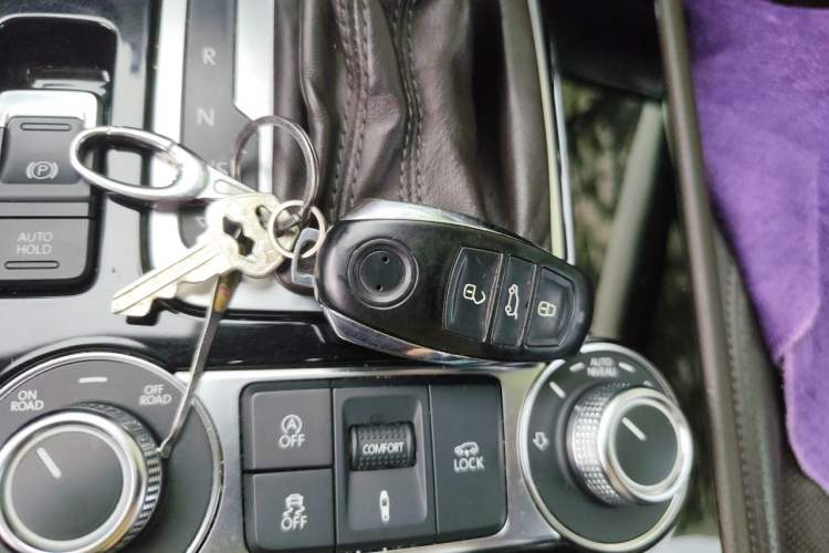 Used Volkswagen Touareg 2017 3.0 TSI Touareg Edition Vehicle Key