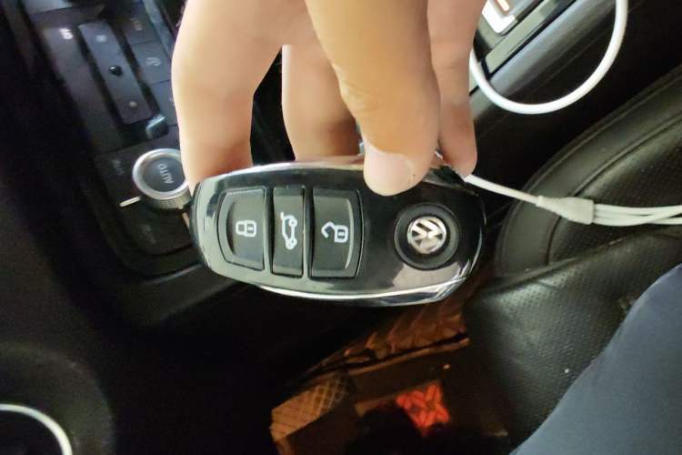 Used Volkswagen Touareg 2017 3.0 TSI Touareg Model Vehicle Key