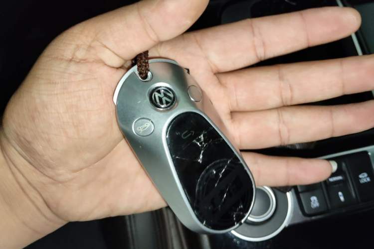 Used Volkswagen Touareg 2017 3.0 TSI Touareg Model Vehicle Key
