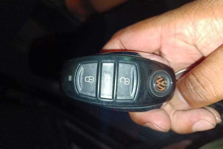 Used Volkswagen Touareg  Vehicle Key