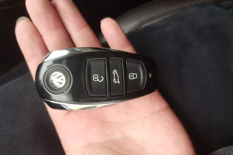 Used Volkswagen Touareg 2017 3.0 TSI Touareg Edition Vehicle Key