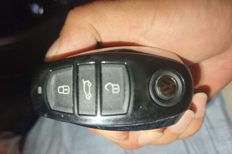 Used Volkswagen Touareg 2017 3.0 TSI Touareg Edition Vehicle Key