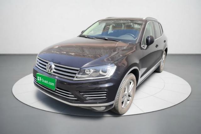 Ojetý Volkswagen Touareg 2017 3.0 TSI Touareg Edition