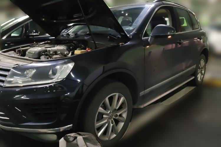 Ojetý Volkswagen Touareg 2017 3.0 TSI Touareg Model Guazi used car, China used car export, Used car for sale, Used cars, Cheapest cars for sale