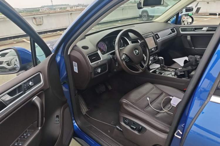 Used Volkswagen Touareg 2017 3.0 TSI Yuyue Model Driver Seat