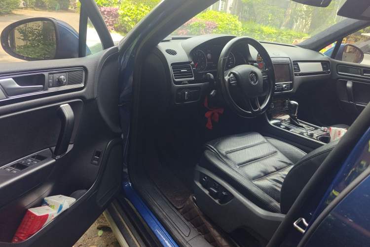 Used Volkswagen Touareg 2017 3.0 TSI Touareg Edition Driver Seat
