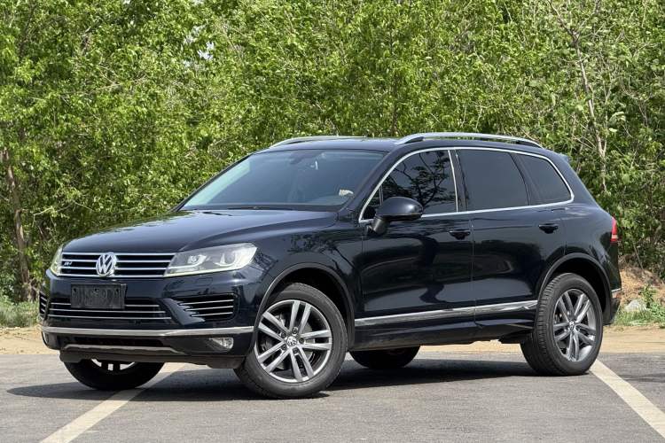 Used Volkswagen Touareg 2017 3.0 TSI Touareg Edition Exterior 4