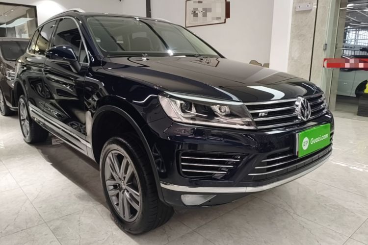 Used Volkswagen Touareg 2017 3.0 TSI Touareg Edition Front Right 45 Deg