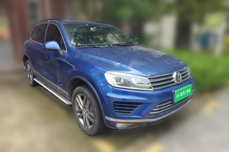Used Volkswagen Touareg 2017 3.0 TSI Touareg Edition Front Right 45 Deg