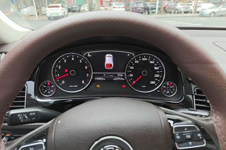 Used Volkswagen Touareg 2017 3.0 TSI Touareg Model Instrument Cluster