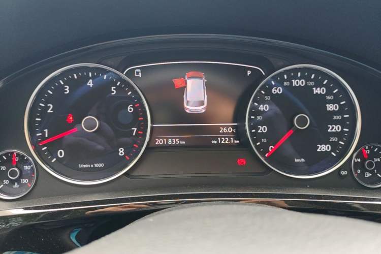 Used Volkswagen Touareg 2017 3.0 TSI Touareg Edition Instrument Cluster