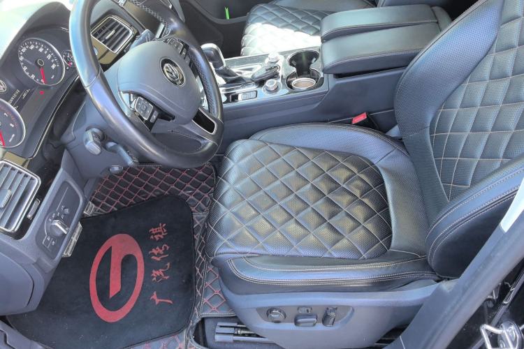 Used Volkswagen Touareg 2017 3.0 TSI Yuyue Model Left Front Seat