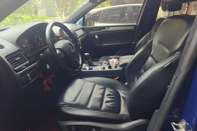 Used Volkswagen Touareg 2017 3.0 TSI Touareg Edition Left Front Seat