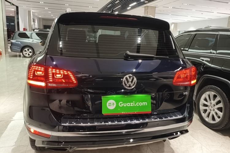 Used Volkswagen Touareg 2017 3.0 TSI Touareg Edition Rear