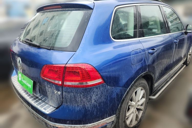 Used Volkswagen Touareg  Rear Right 45 Deg