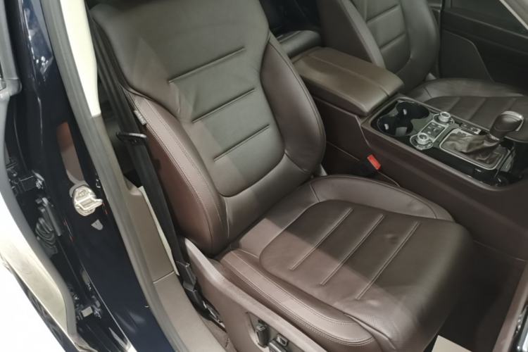 Used Volkswagen Touareg 2017 3.0 TSI Touareg Edition Right Front Seat