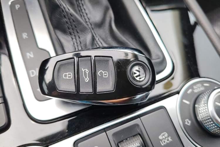 Used Volkswagen Touareg 2017 3.0 TSI Touareg Edition Vehicle Key