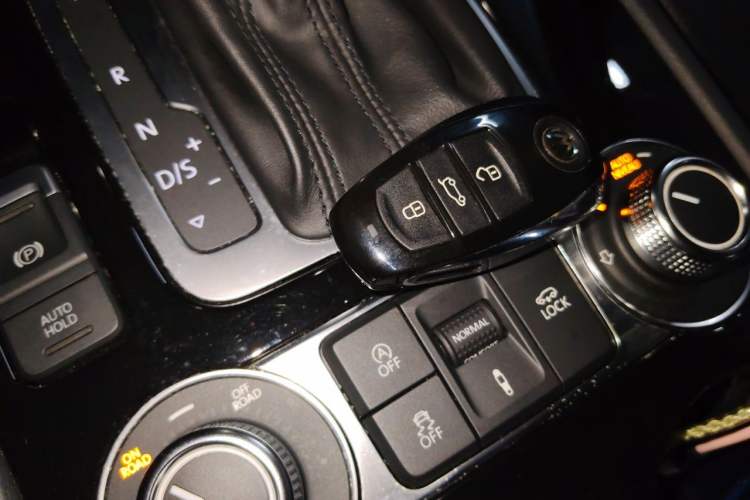 Used Volkswagen Touareg 2017 3.0 TSI Touareg Edition Vehicle Key