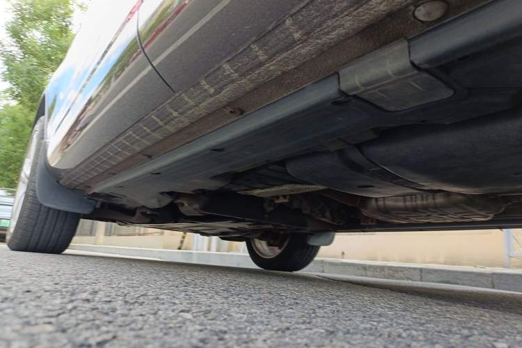 Used Volkswagen Touareg 2017 3.0 TSI Touareg Model Chassis Rear Left