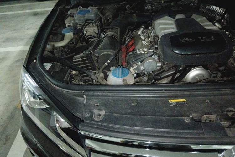 Used Volkswagen Touareg 2017 3.0 TSI Touareg Edition Engine Bay Right